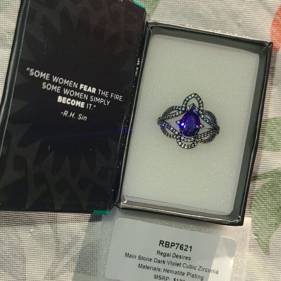 Bomb Party REIGN Villain Collection!! - Picture 2 of 3